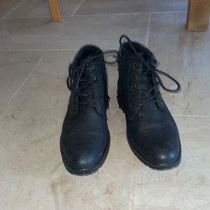 Size 3 kids Black boys dress shoe
